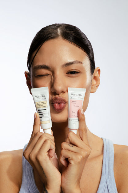Máscara Labial Noturna Wati for Skin Panthenol Squalane Volufroshot Berry Lip Sleeping Mask