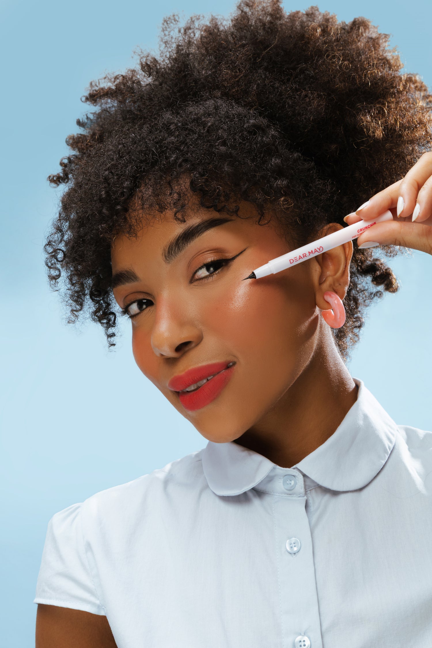 Delineador para Olhos Dear May Crunchie Pop Slim Pen Eyeliner